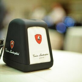 Șervețele de la Tonino Lamborghini